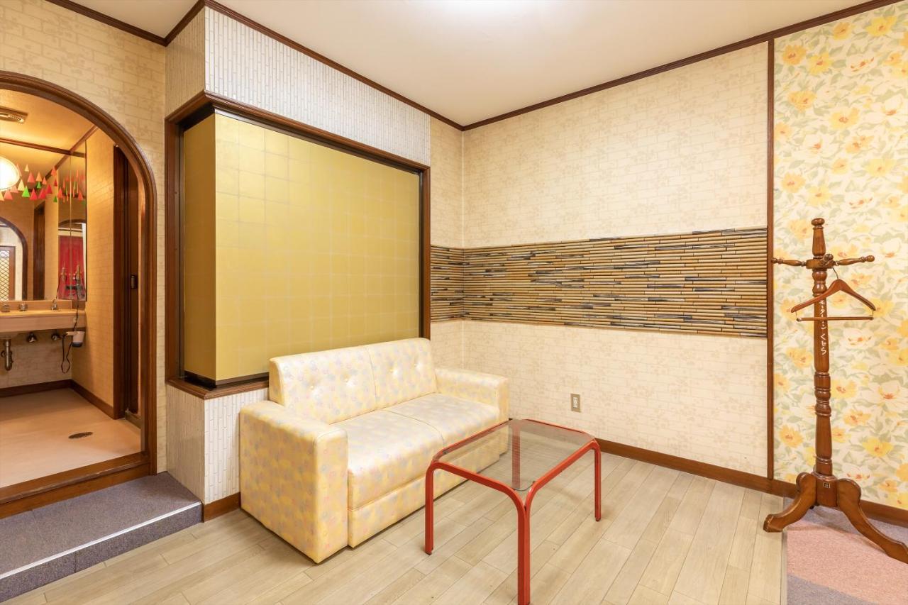 Oyo Hotel Tatsuyoshi Sennan Misakimachi Tannowa Exteriör bild